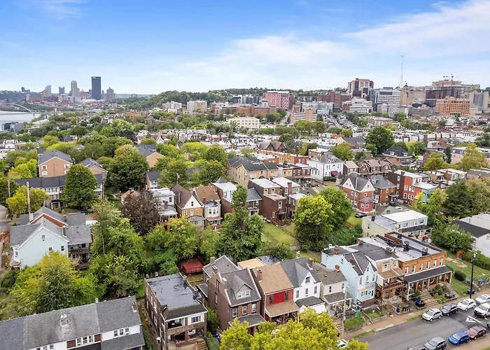 Oakland, !d Modern And Stylish Private Bedroom With Shared Bathroom Pittsburgh