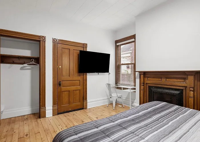 Oakland, !d Modern And Stylish Private Bedroom With Shared Bathroom *